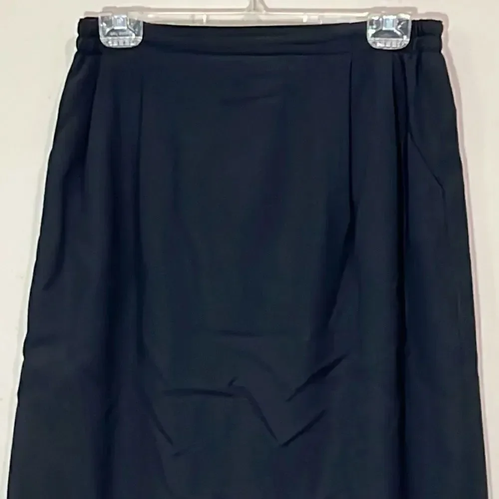 Vintage Luxury Gianni Black Wool Skirt. Size 14.